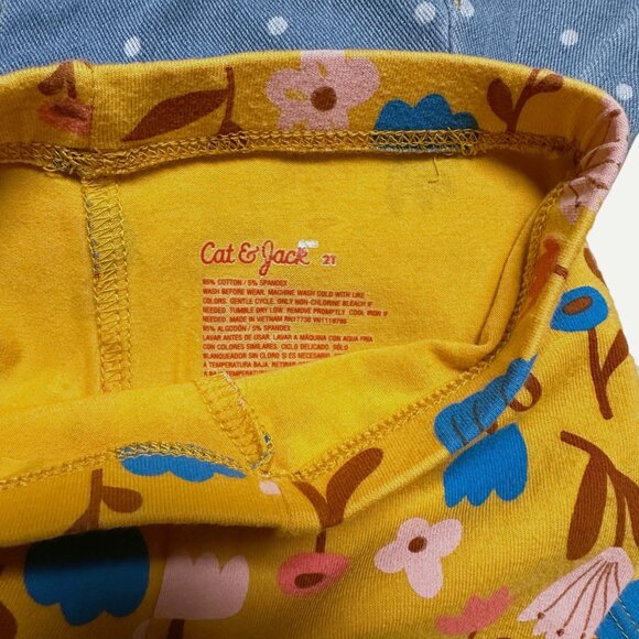 Bundle of Toddler 2T Leggings - Picture 3 of 4